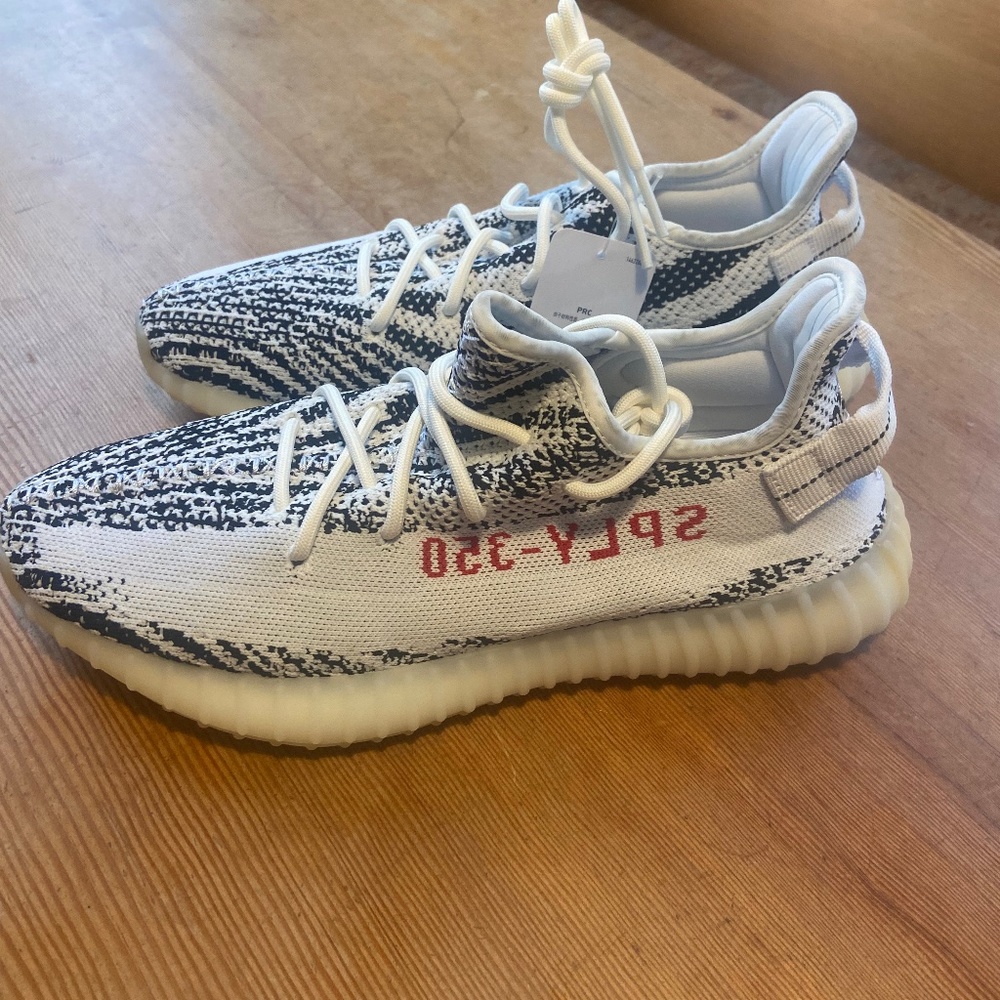 Adidas Yeezy Boost 350 V2